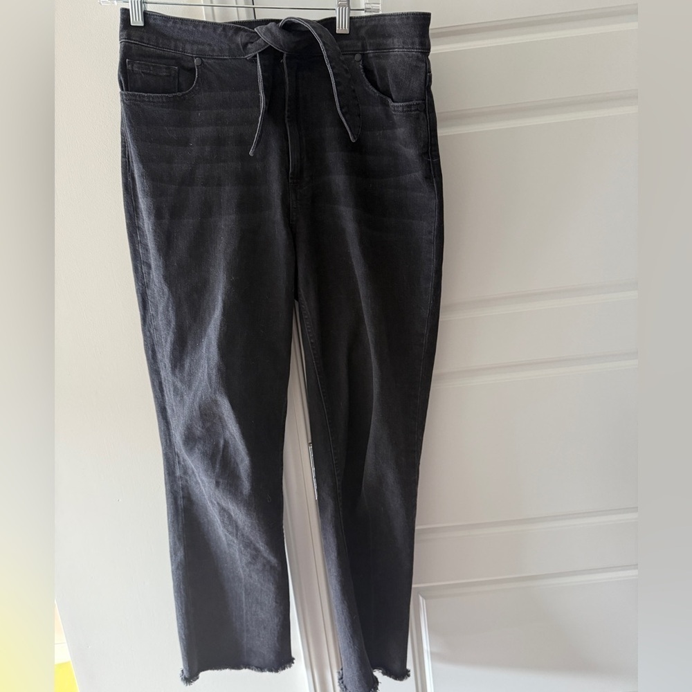PAIGE Black Jeans High Rise Tie Waist Sz 30 Raw Hem Stretch Back to School